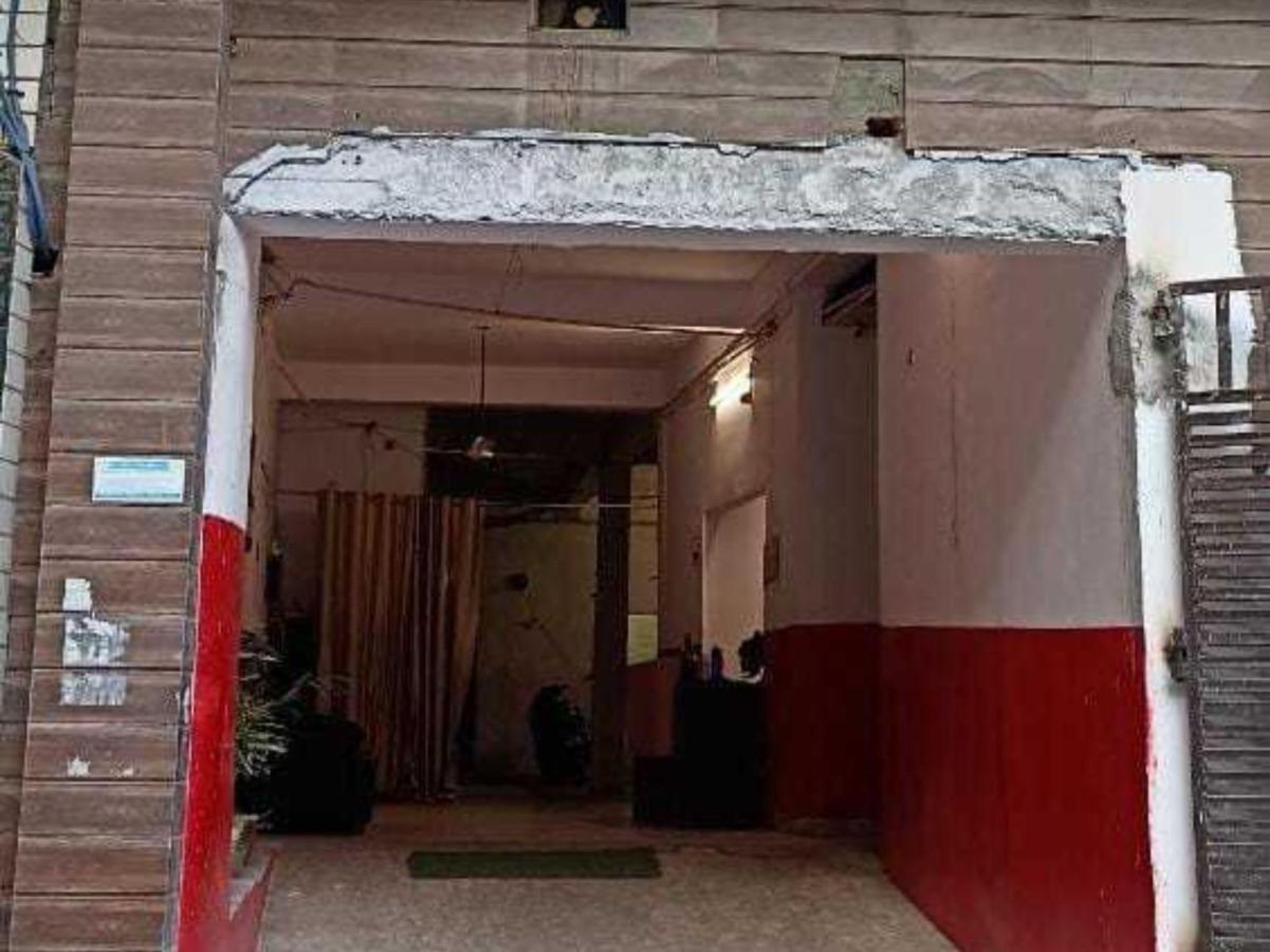 Hotel O Kl Khari Near Ashoka Park Mein Metro Neu-Delhi Exterior foto